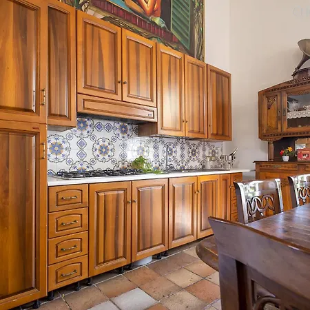 ヴィラ Restored Historic Mansion Paterno With Exclusive Pool, Wifi And Ac For 20 People