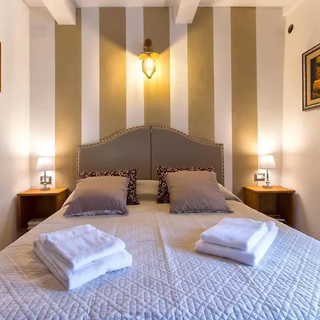 ヴィラ Restored Historic Mansion Paterno With Exclusive Pool, Wifi And Ac For 20 People