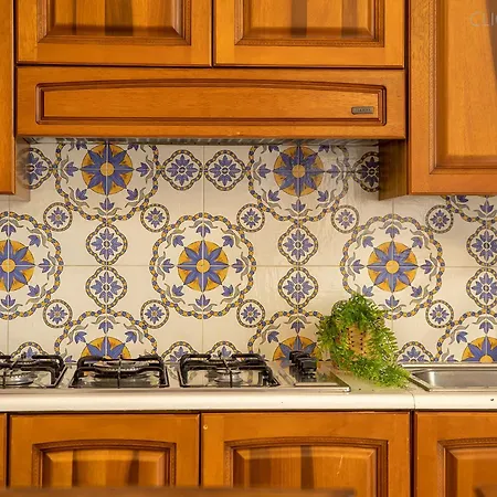Restored Historic Mansion Paterno With Exclusive Pool, Wifi And Ac For 20 People Βίλα *