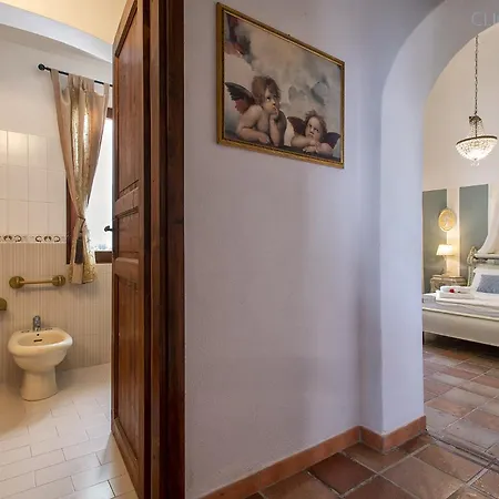 فيلة Restored Historic Mansion Paterno With Exclusive Pool, Wifi And Ac For 20 People *