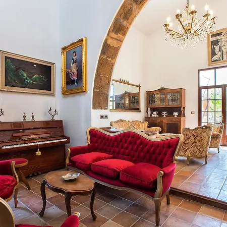 Restored Historic Mansion Paterno With Exclusive Pool, Wifi And Ac For 20 People فيلة ألغيرو