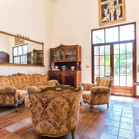 فيلة Restored Historic Mansion Paterno With Exclusive Pool, Wifi And Ac For 20 People ألغيرو