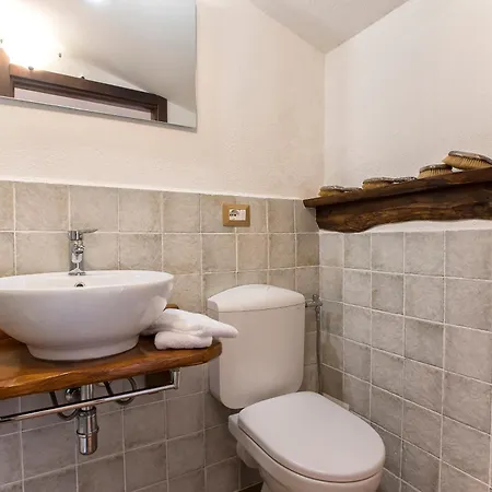 Restored Historic Mansion Paterno With Exclusive Pool, Wifi And Ac For 20 People *