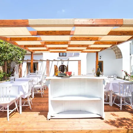 Restored Historic Mansion Paterno With Exclusive Pool, Wifi And Ac For 20 People Villa *