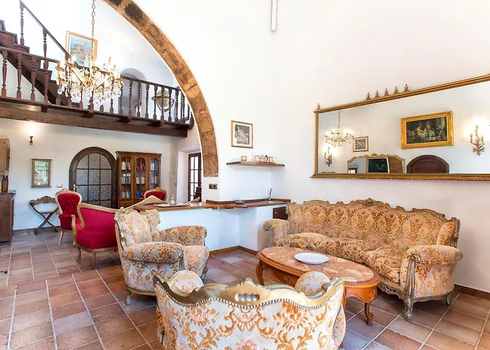 Restored Historic Mansion Paterno With Exclusive Pool, Wifi And Ac For 20 People Villa *