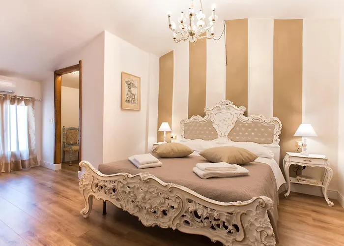 Restored Historic Mansion Paterno With Exclusive Pool, Wifi And Ac For 20 People * Alghero