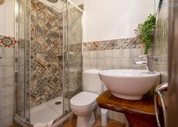 Villa Restored Historic Mansion Paterno With Exclusive Pool, Wifi And Ac For 20 People