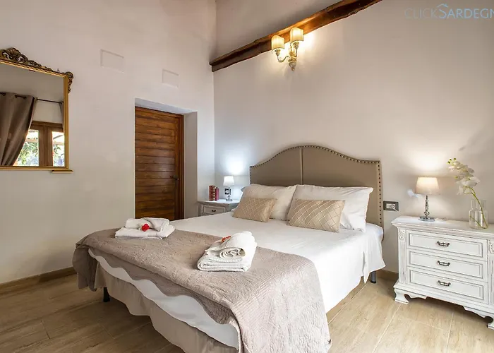 Restored Historic Mansion Paterno With Exclusive Pool, Wifi And Ac For 20 People Villa Alghero