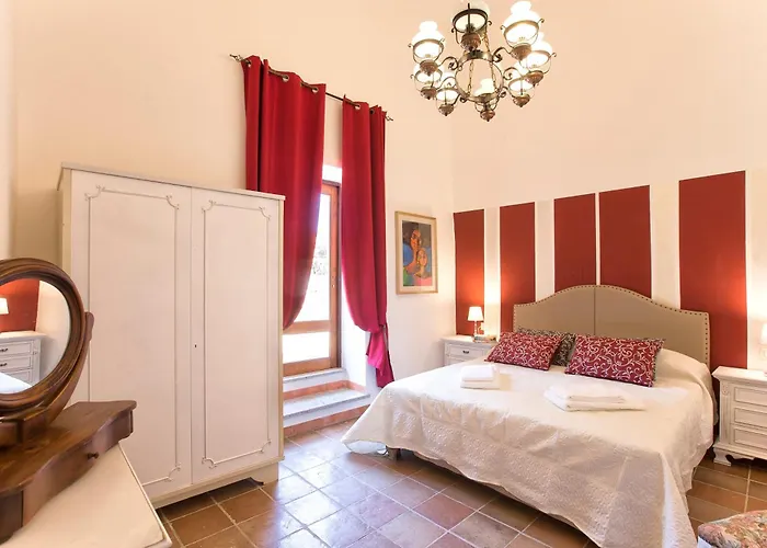 Restored Historic Mansion Paterno With Exclusive Pool, Wifi And Ac For 20 People *