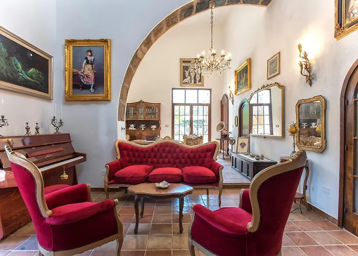 Restored Historic Mansion Paterno With Exclusive Pool, Wifi And Ac For 20 People Villa *