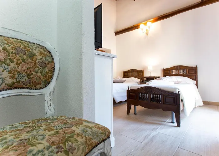 Restored Historic Mansion Paterno With Exclusive Pool, Wifi And Ac For 20 People Villa Alghero