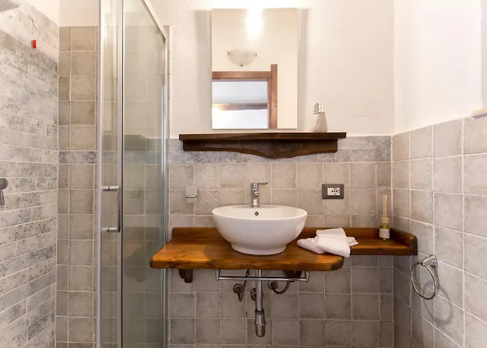 Restored Historic Mansion Paterno With Exclusive Pool, Wifi And Ac For 20 People *