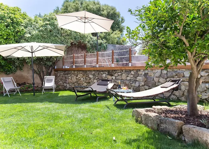 Villa Restored Historic Mansion Paterno With Exclusive Pool, Wifi And Ac For 20 People *