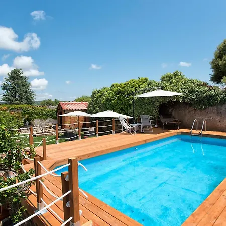 Restored Historic Mansion Paterno With Exclusive Pool, Wifi And Ac For 20 People Willa *